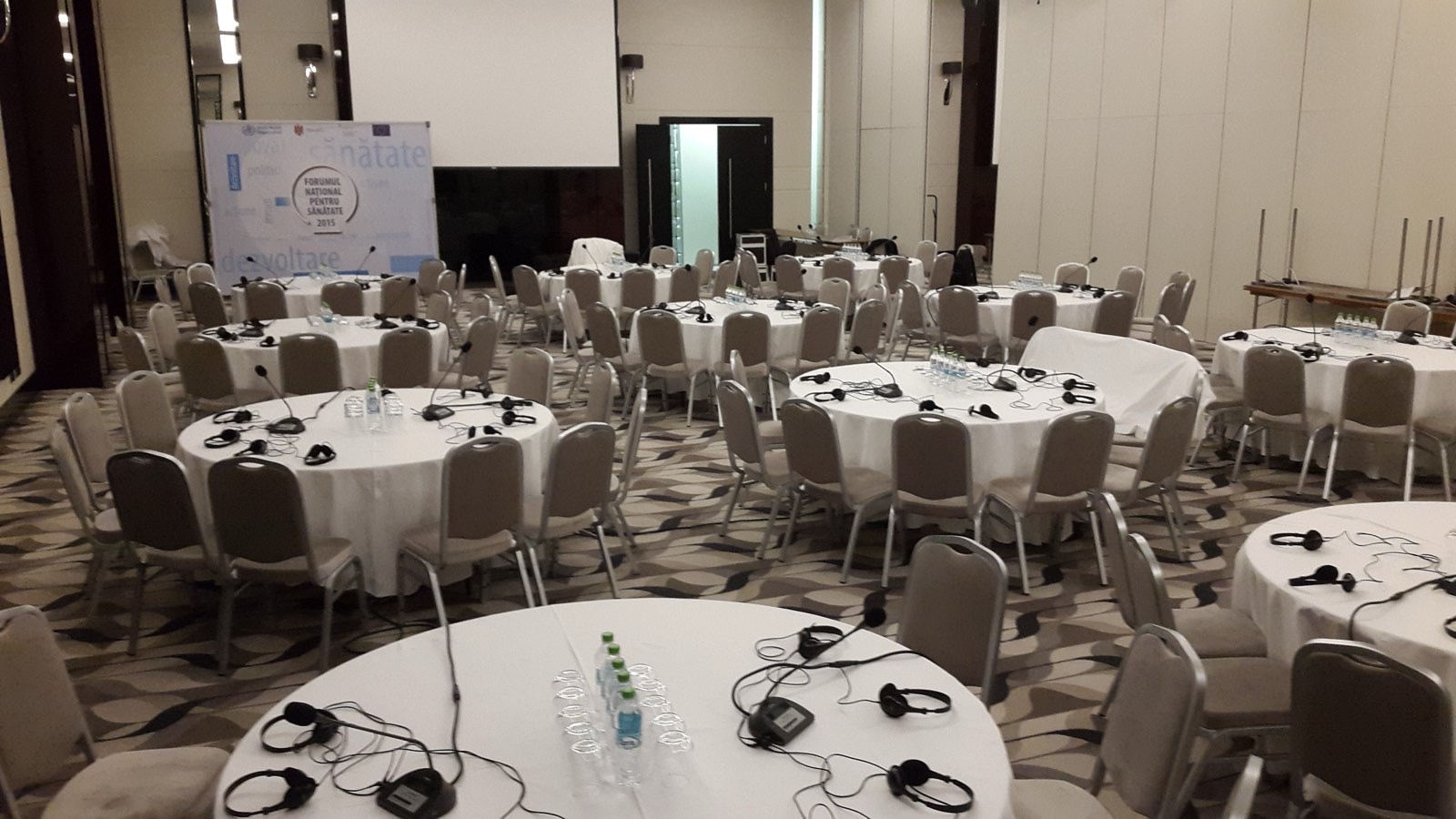 Fotografie de la un eveniment VicandisLux — echipament de conferință și traducere simultană (4/10)