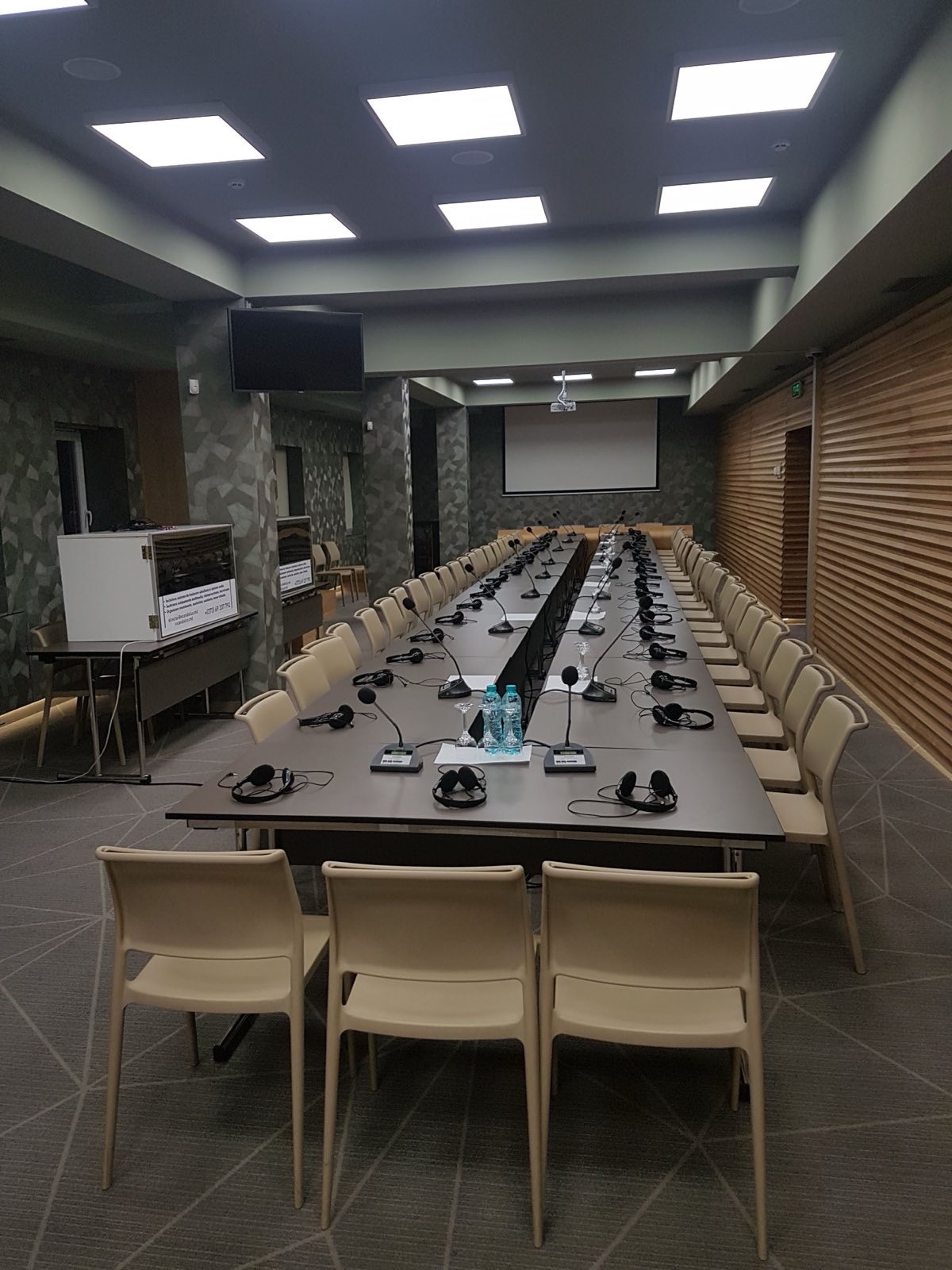 Fotografie de la un eveniment VicandisLux — echipament de conferință și traducere simultană (8/10)